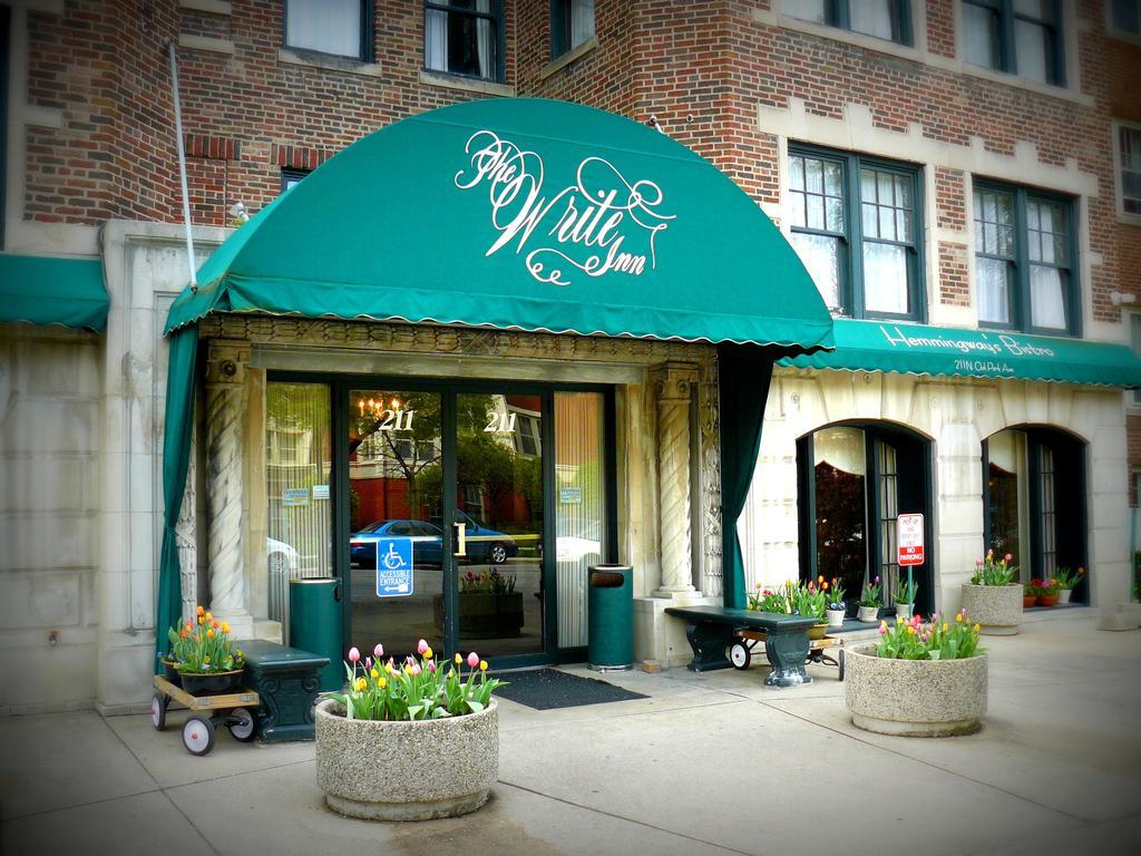 The Write Inn Hotel Oak Park Bagian luar foto