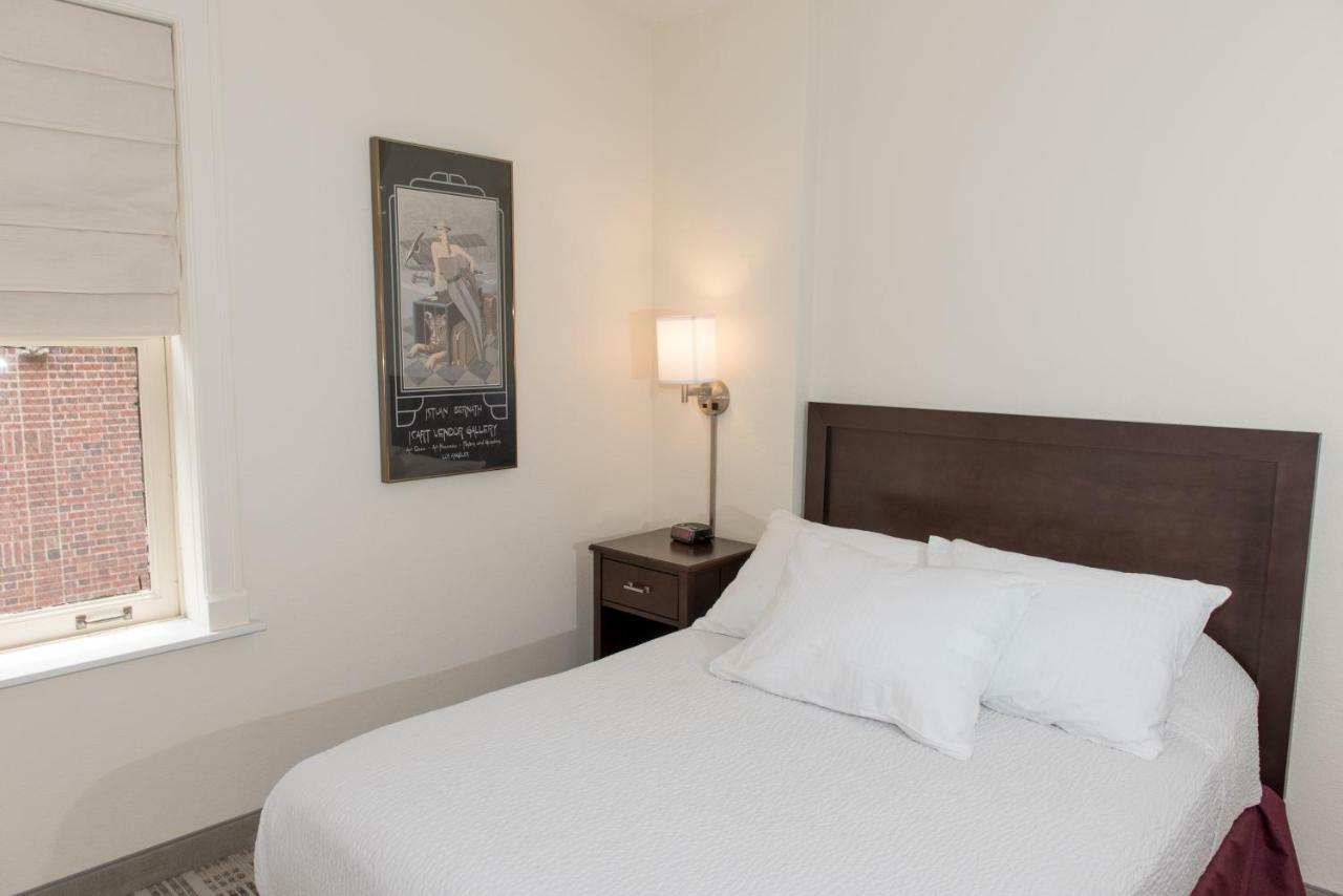 The Write Inn Hotel Oak Park Bagian luar foto